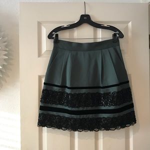 NANETTE LAPORE Green & black skirt with lux detail